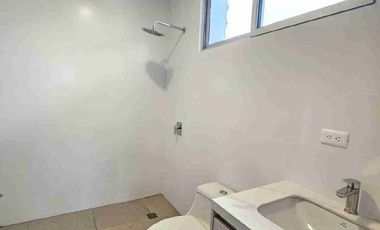 SUITE EN ALQUILER URB.PUERTA AL RÍO