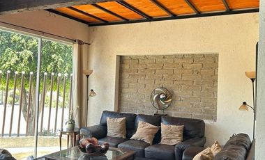 BONITA CASA EN PEDREGAL RESIDENCIAL LA CALERA