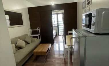AIR Residences 1Br with Balcony 29th floor