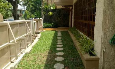 5BR House and Lot For Sale - Magallanes Village