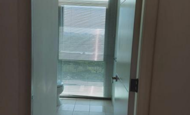 Semi-Furnished 3 Bedroom for rent in Pacific Plaza Towers