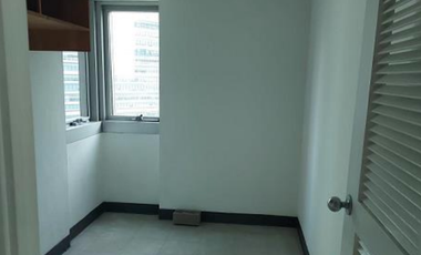 Semi-Furnished 3 Bedroom for rent in Pacific Plaza Towers