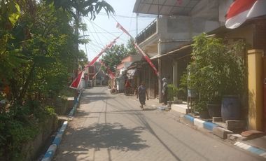 Dijual Cepat Rumah 2 Lantai Daerah Kureksari Waru