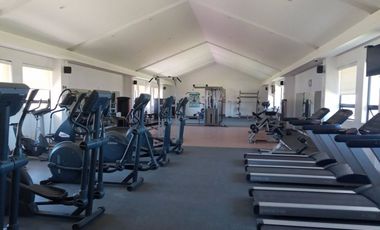 CASA EN VENTA DENTRO DE FRACCIONAMIENTO ALTA CALIFORNIA TLAJOMULCO JALISCO