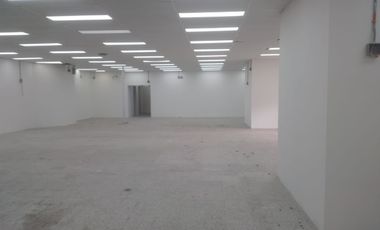 Local en Arriendo en Las Lomitas Sabaneta