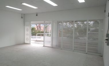 Local en Arriendo en Las Lomitas Sabaneta