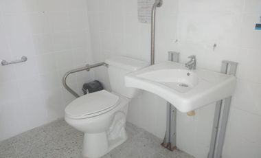Local en Arriendo en Las Lomitas Sabaneta