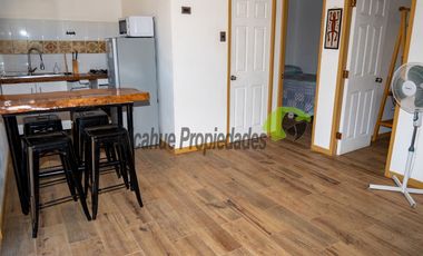 Terreno para turismo, con piscina y cabañas amobladas. Vicuña, Valle del Elqui. $220 millones