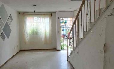 Bonita Casa en Venta! Villas de San Martín, Chalco