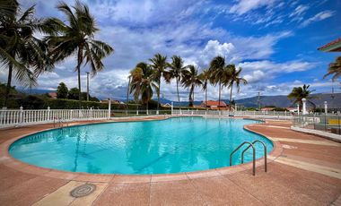 CASA CAMPESTRE EN VENTA CONDOMINIO CAMPESTRE LAS PIRAMIDES CHINAUTA CUNDINAMARCA