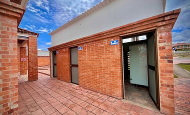 CASA CAMPESTRE EN VENTA CONDOMINIO CAMPESTRE LAS PIRAMIDES CHINAUTA CUNDINAMARCA