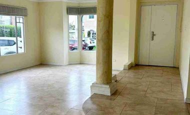 Casa de venta, sector Pinar Alto