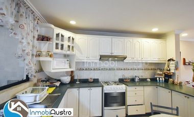 Control Sur, Venta de Hermosa Casa Fuera de Condominio