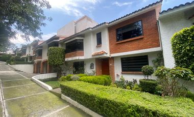 VENTA EXCELENTE CASA EN CONDOMINIO EN AV. CENTENARIO, COL. SANTA LUCÍA