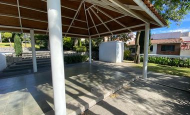 VENTA EXCELENTE CASA EN CONDOMINIO EN AV. CENTENARIO, COL. SANTA LUCÍA