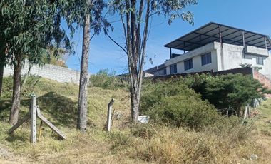 Venta de terreo de 400m en la Merced Valle de los Chillos