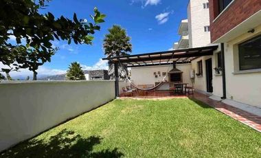 Casa de venta en sector Cumbaya
