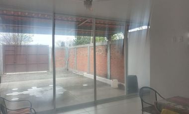 Casa en venta Ahualulco, dentro de fraccionamiento 		$950,000