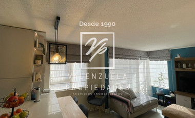 Moderno y Renovado con 3 dormitorios y 2 baños. Condominio Alta Vista