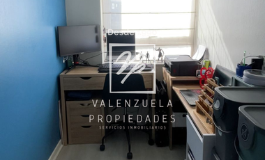 Moderno y Renovado con 3 dormitorios y 2 baños. Condominio Alta Vista