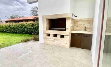 Casa en venta o renta, sector Churoloma en Tumbaco