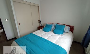 Hermosa y amplia casa en sector exclusivo de la comuna de Huechuraba.-