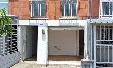 VENTA CASA DOS PLANTAS Y LOCAL CIUDADELA DE LAS FLORES - JAMUNIDI