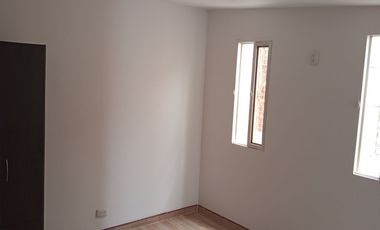 VENTA CASA DOS PLANTAS Y LOCAL CIUDADELA DE LAS FLORES - JAMUNIDI