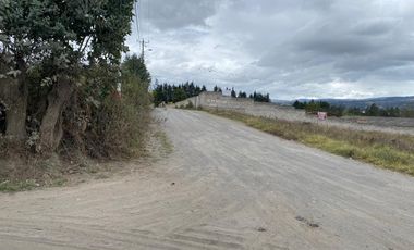 Lotes de terreno en excelente ubicación, cerca del centro de Cotacachi