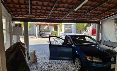 Casa En Venta,  Camino Real, Zavaleta, Universidad Madero.