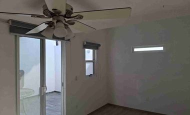 Casa En Venta,  Camino Real, Zavaleta, Universidad Madero.