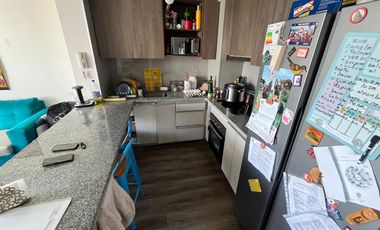 Depto Semi Nuevo en Calle Libertad con Av. Pajaritos, Metro Plaza Maipú.