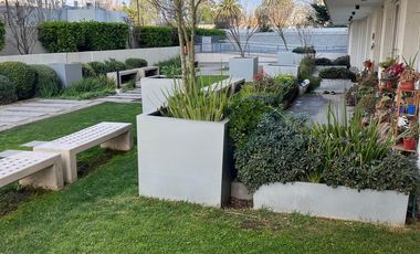 Depto Semi Nuevo en Calle Libertad con Av. Pajaritos, Metro Plaza Maipú.