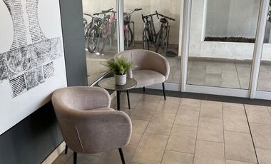 Depto Semi Nuevo en Calle Libertad con Av. Pajaritos, Metro Plaza Maipú.