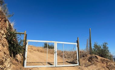 GRAN PARCELA EN CONDOMINIO LA AURORA CURACAVI CON CASA NO TERMINADA