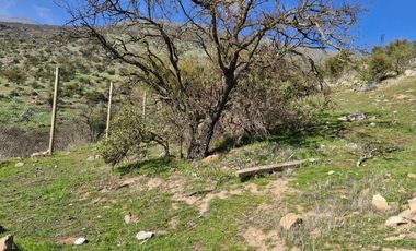 GRAN PARCELA EN CONDOMINIO LA AURORA CURACAVI CON CASA NO TERMINADA