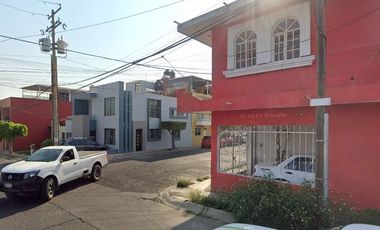 Sk17 Remate Bancario Casa Adjudicada En Fuerza Aerea, Miraflores Uruapan Michoacan, Solo Recursos Propios. No Infonavit