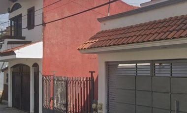 Sk17 Remate Bancario Casa Adjudicada En Fuerza Aerea, Miraflores Uruapan Michoacan, Solo Recursos Propios. No Infonavit