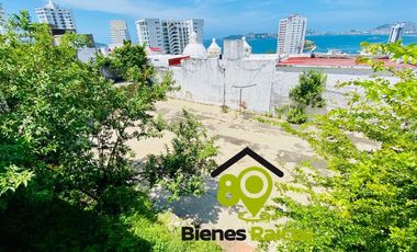¡Vista Panorámica + Lote Extra + Cancha Squash! Casa Única en Acapulco 🏖️!