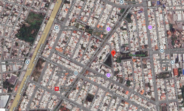 CASA EN VENTA  CON EXCELENTE EN UBUCACION, AV. NOGAL NO. 118 Y NO. 130  FRACC. FLORESTA CP. 91940	VERACRUZ	VERACRUZ