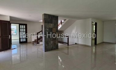 26.263 Venta Casa Lomas Verdes 6a Sección, IH