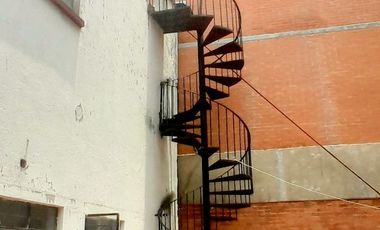 VENDO CASA  EN LA PRIMERA SECCIÓN DE LA COL. ANAHUAC