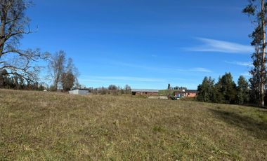 Vende Casa Nueva en Parcela con Estero Todo Asfaltado.