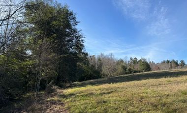 Vende Casa Nueva en Parcela con Estero Todo Asfaltado.