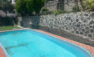 VENTA DE CASA EN CONDOMINIO SUBIDA A CHALMA, CUERNAVACA, MOR. $1,650,000.00