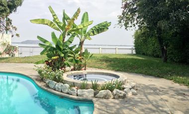 Casa de venta en Samborondón, Urbanización El Río