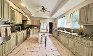 Casa de venta en Samborondón, Urbanización El Río