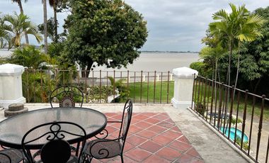 Casa de venta en Samborondón, Urbanización El Río