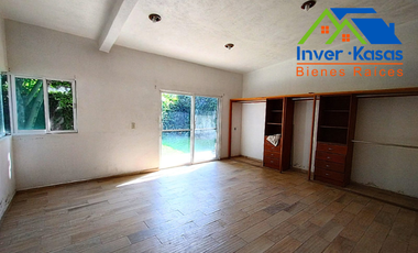 SE VENDE CASA DE UN NIVEL, OPORTUNIDAD, EN COCOYOC PUEBLO, ZONA URBANA Y CENTRICA