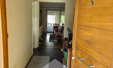 CONDOMINIO CERRADO, 4D+3,5B EXCELENTE ESTADO, AMPLIO PATIO